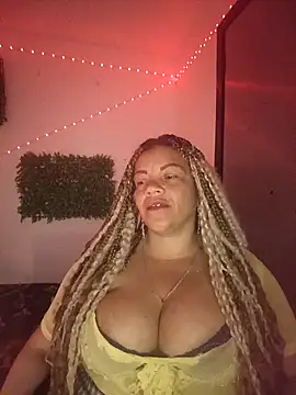 Eva Luxei online show from December 2025 05:02:01 AM