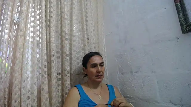 gabbyparker  online show from February 2026 10:47:02 PM