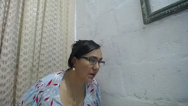 gabbyparker  online show from May 2026 10:12:01 AM