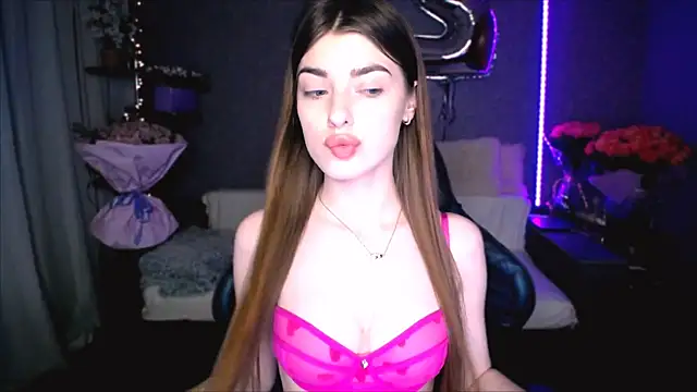 Dianaa Lee0 online show from April 2026 08:10:01 PM