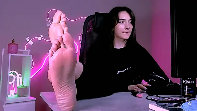 olivianorton online show from February 2026 02:59:02 PM