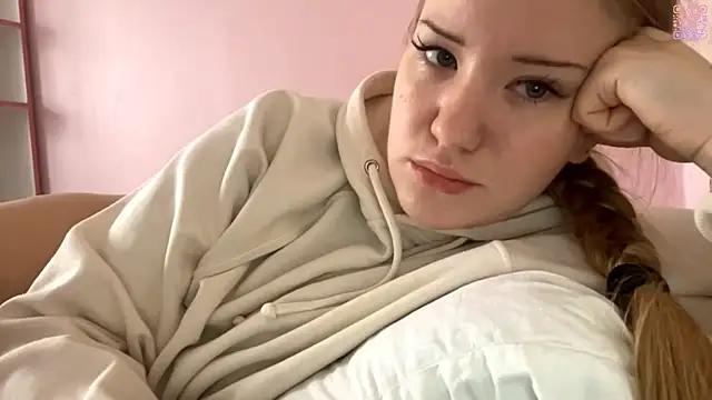 PandaFluff online show from February 2026 06:20:02 AM