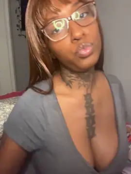 MistiSavannah online show from November 2025 01:33:02 AM