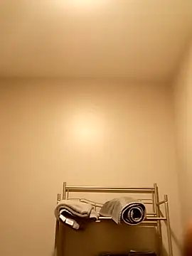 Snapshot of Yungandhungd chatting on September 2025 10:21:02 PM Yungandhungd online show from September 2025 10:21:02 PM