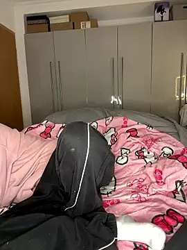 OliviaaFischer online show from January 2026 05:07:01 PM