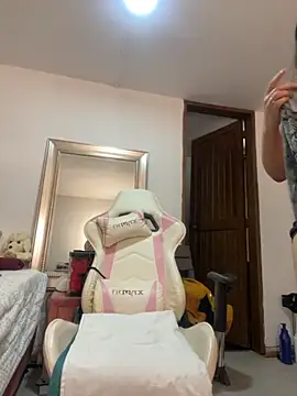 Snapshot of emma_hot2006 chatting on September 2025 02:29:02 PM emma hot2006 online show from September 2025 02:29:02 PM