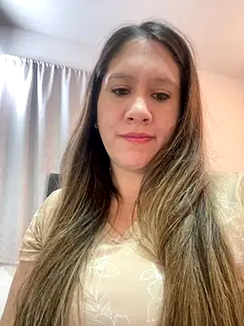 Snapshot of emma_hot2006 chatting on October 2025 04:18:01 PM emma hot2006 online show from October 2025 04:18:01 PM