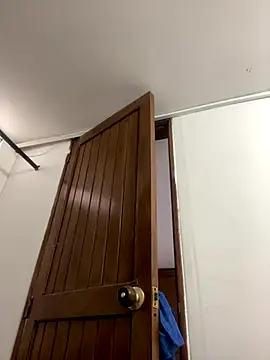 Snapshot of emma_hot2006 chatting on November 2025 03:56:02 PM emma hot2006 online show from November 2025 03:56:02 PM