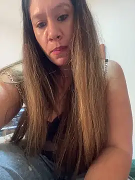 Snapshot of emma_hot2006 chatting on December 2025 07:53:02 PM emma hot2006 online show from December 2025 07:53:02 PM