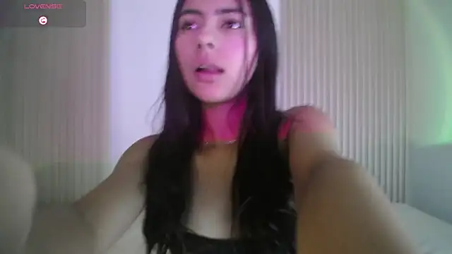 Snapshot of LilybethGray chatting on September 2025 05:03:02 PM LilybethGray online show from September 2025 05:03:02 PM