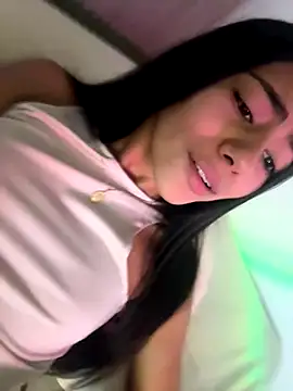 LilybethGray online show from December 2025 04:04:01 PM