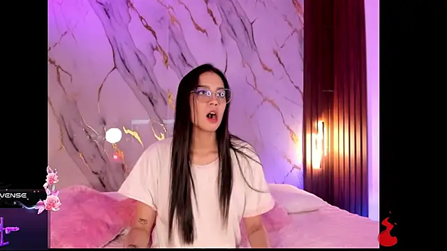 Emmiicute online show from February 2026 08:27:02 PM