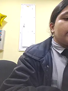 Velvet 24 online show from October 2025 04:45:02 AM