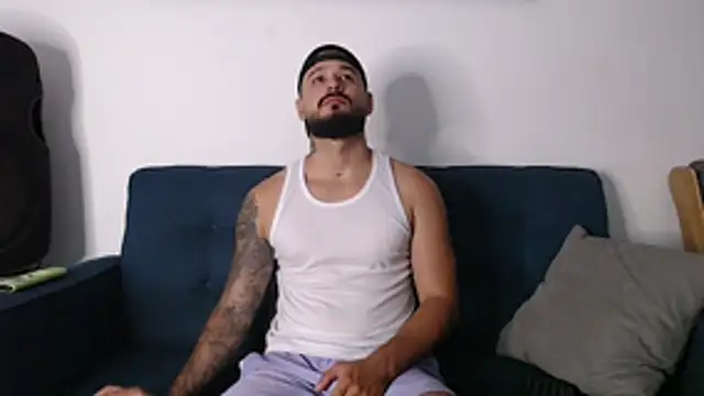 Eric Evans1 online show from November 2025 03:27:01 AM