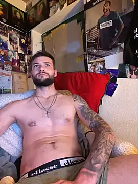 Snapshot of Mexxwell69 chatting on November 2025 11:15:02 PM Mexxwell69 online show from November 2025 11:15:02 PM