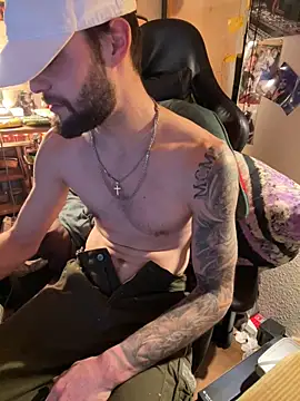 Snapshot of Mexxwell69 chatting on December 2025 07:53:02 PM Mexxwell69 online show from December 2025 07:53:02 PM