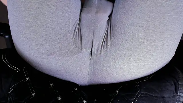 Cameltoe squirt inPants online show from October 2025 11:29:02 AM
