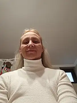 Snapshot of merlyn4 chatting on November 2025 07:54:01 AM merlyn4 online show from November 2025 07:54:01 AM