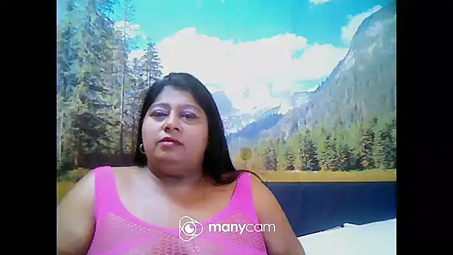 Snapshot of indianhoney694u chatting on January 2025 08:15:01 AM indianhoney694u online show from January 2025 08:15:01 AM