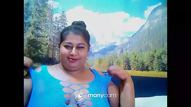 Snapshot of indianhoney694u chatting on February 2025 05:17:02 PM indianhoney694u online show from February 2025 05:17:02 PM