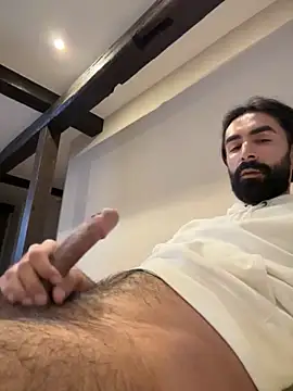 Snapshot of SergioGarcia93 chatting on October 2025 08:28:01 PM SergioGarcia93 online show from October 2025 08:28:01 PM