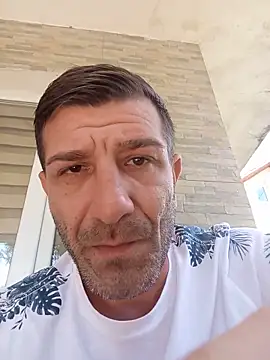Snapshot of Alexdaniel89 chatting on June 2026 11:35:02 AM Alexdaniel89 online show from June 2026 11:35:02 AM