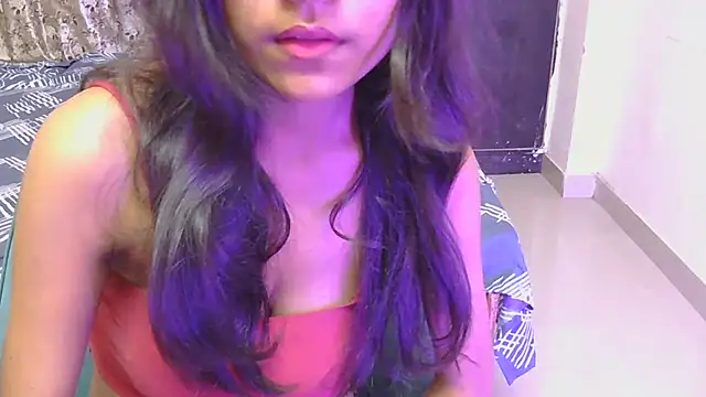hoty-priya online show from June 2026 04:30:02 AM