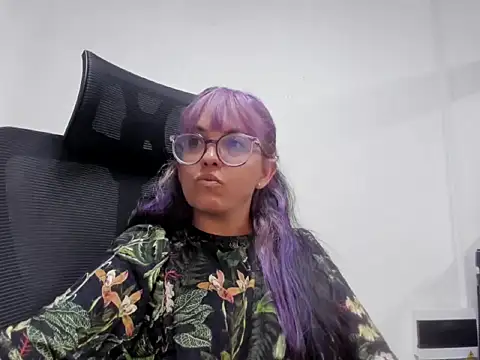 dalila macherano1 online show from September 2025 09:25:02 PM