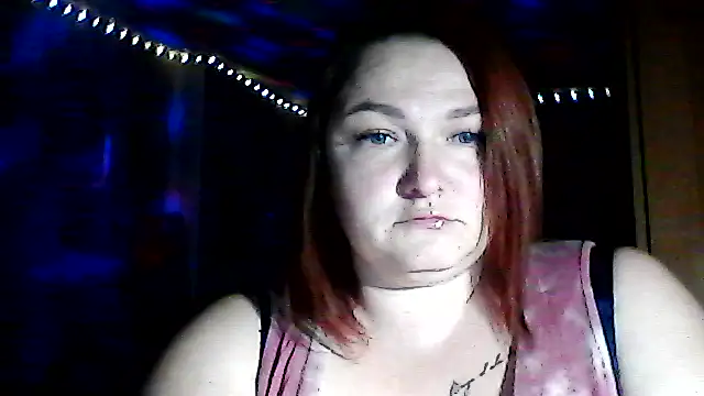 Snapshot of AngelQSky chatting on December 2025 08:24:02 PM AngelQSky online show from December 2025 08:24:02 PM