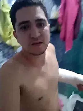 Snapshot of Picademel2525 chatting on October 2025 01:05:02 AM Picademel2525 online show from October 2025 01:05:02 AM