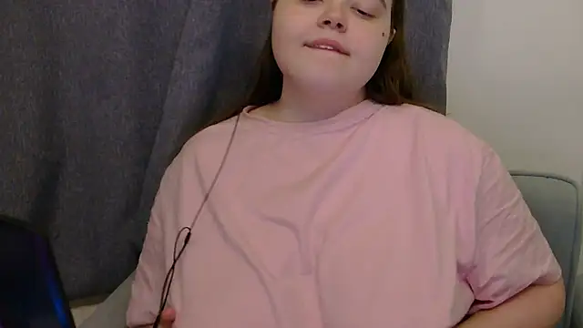 brattyprincessemma online show from January 2026 05:04:01 PM