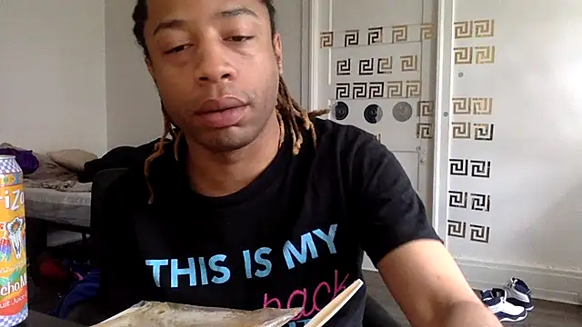 Diodre Benyoon online show from April 2026 07:19:01 PM