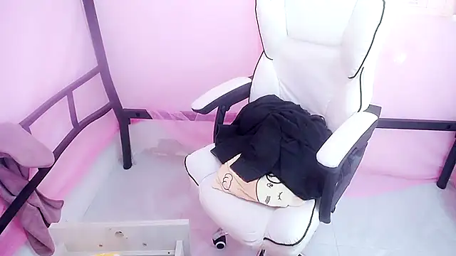 KateCondon online show from September 2025 08:11:02 PM