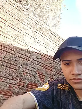 Snapshot of novinho_safado__ chatting on June 2026 05:15:02 PM novinho safado online show from June 2026 05:15:02 PM