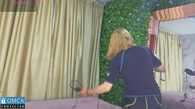 nena cupcake  online show from March 2026 11:16:01 AM