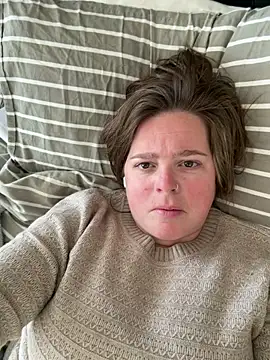 hornykitty1210 online show from February 2026 05:11:01 PM