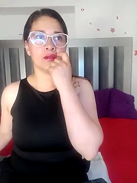 Alana steel 1 online show from September 2025 07:35:01 PM