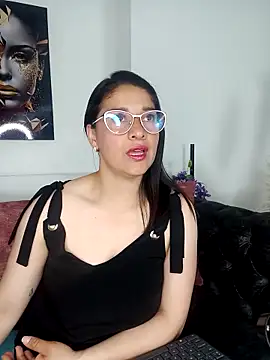 Alana steel 1 online show from September 2025 07:41:02 PM