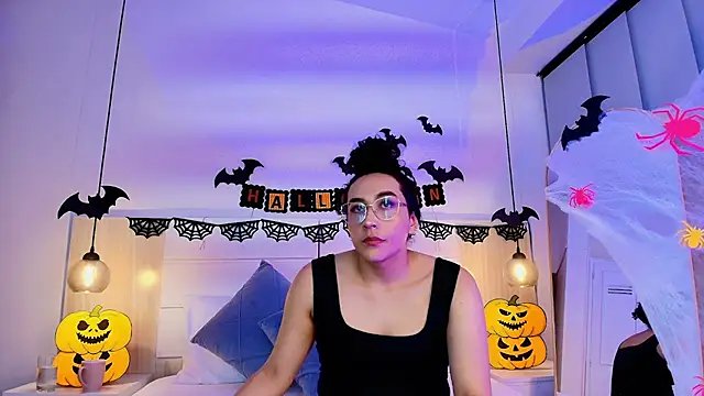 alehia cute online show from November 2025 10:12:01 PM