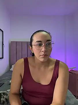 alehia cute online show from June 2026 09:39:01 PM