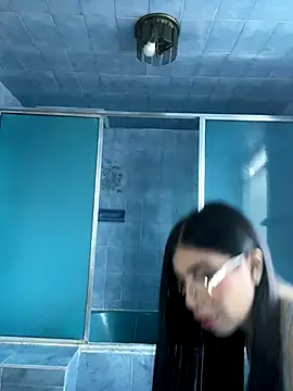 Maddy Piink online show from September 2025 10:24:01 PM