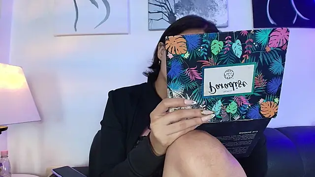 Zoe wang online show from September 2025 03:19:02 AM