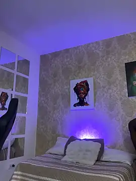 Snapshot of MorenaLush_Eup chatting on November 2025 03:06:01 AM MorenaLush Eup online show from November 2025 03:06:01 AM