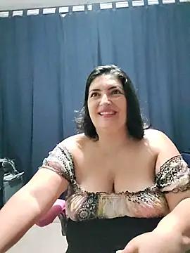 Snapshot of lina_maria99 chatting on October 2025 08:25:02 AM lina maria99 online show from October 2025 08:25:02 AM