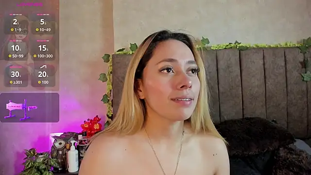 LanaMills  online show from February 2026 06:40:02 AM
