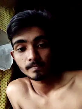 Hot- couple online show from May 2026 11:32:01 PM