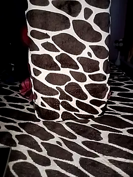 Snapshot of Sonalisiya chatting on November 2025 07:18:02 AM Sonalisiya online show from November 2025 07:18:02 AM