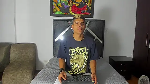 Snapshot of wyatt_3 chatting on October 2025 11:22:02 AM wyatt 3 online show from October 2025 11:22:02 AM