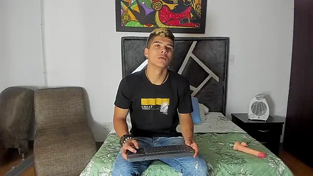 Snapshot of wyatt_3 chatting on October 2025 12:27:02 PM wyatt 3 online show from October 2025 12:27:02 PM