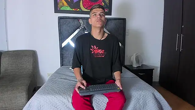 Snapshot of wyatt_3 chatting on October 2025 12:20:01 PM wyatt 3 online show from October 2025 12:20:01 PM